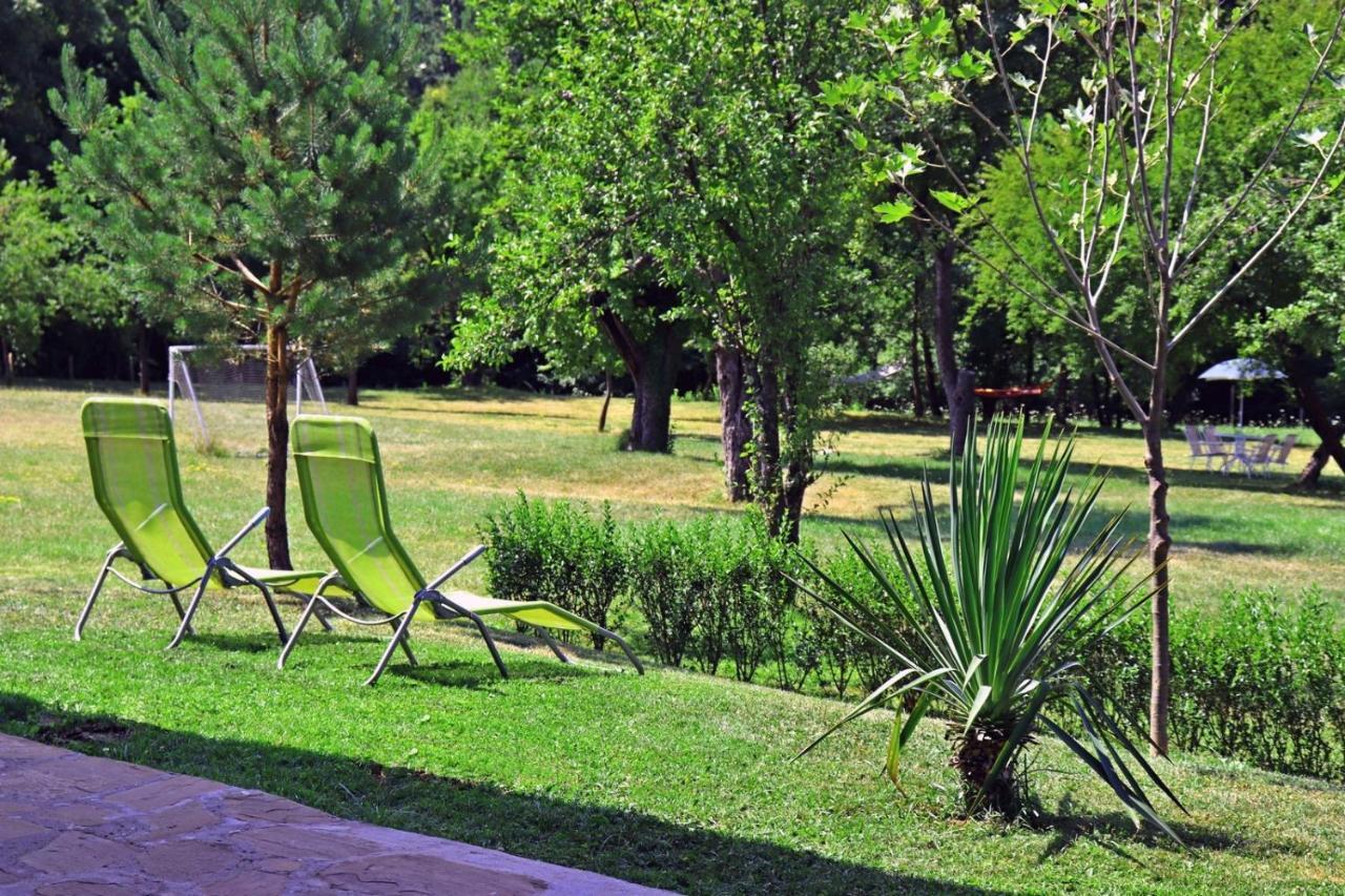 Hotel Sinjirite Complex Elena Esterno foto